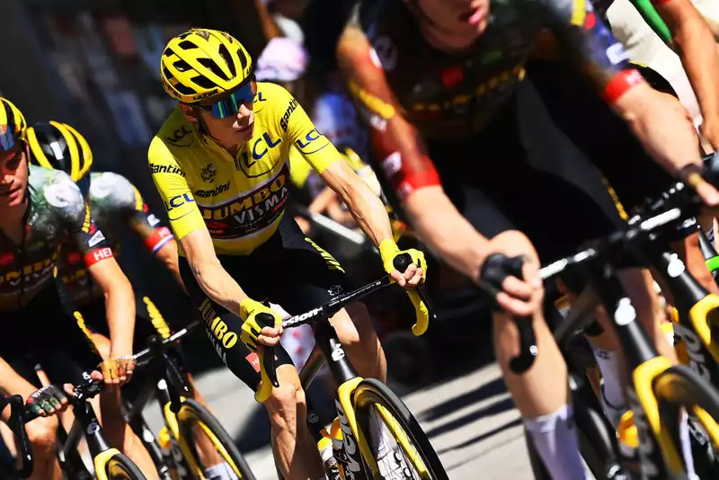 Vingegaard's biggest challenge in the Tour de France is to stick to the pogacar.