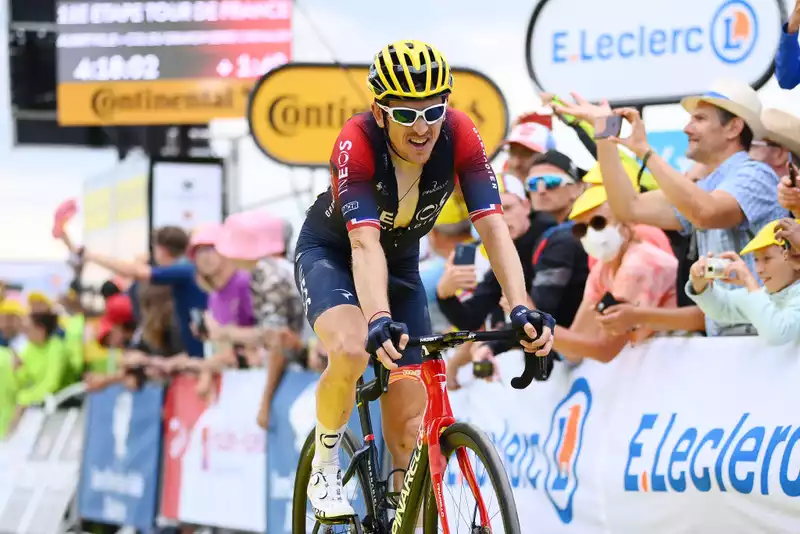 Thomas Steady in 4th Place after a Turbulent Day of Tour de France GC