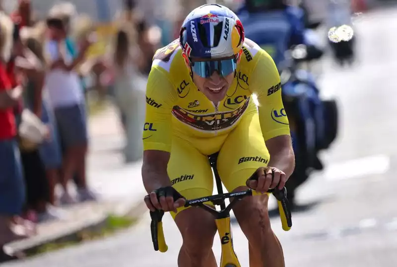 Wout Van Aert ends near-miss streak at Tour de France