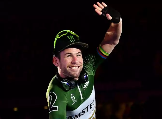 Mark Cavendish runs Six Day London