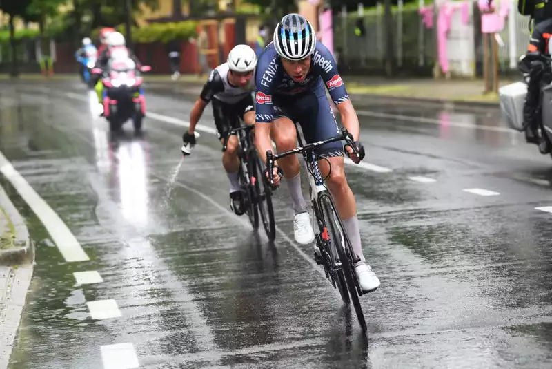 Giro d'Italia: Liesbæk misses once-in-a-generation opportunity