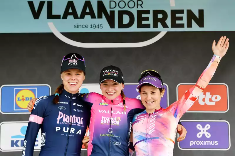 It's a shame," Dwar de Hlaanderen refuses women's World Tour license for 2023.