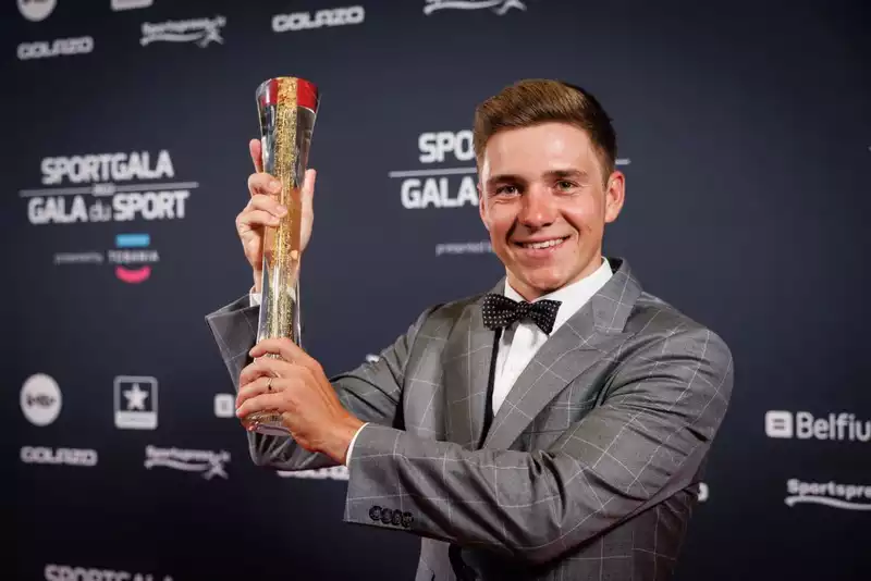 Remco Evenpole Named Belgian Athlete of the Year, Ahead of Wout van Aert