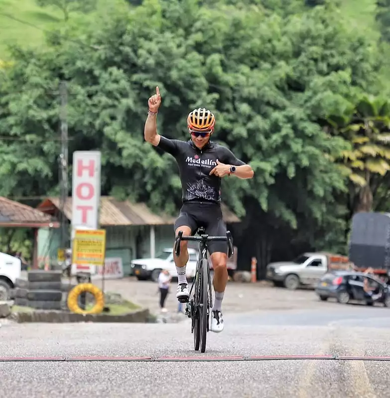 Miguel Angel Lopez wins first Medellín EPM