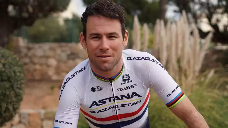 Mark Cavendish signs with Astana Kazakstan