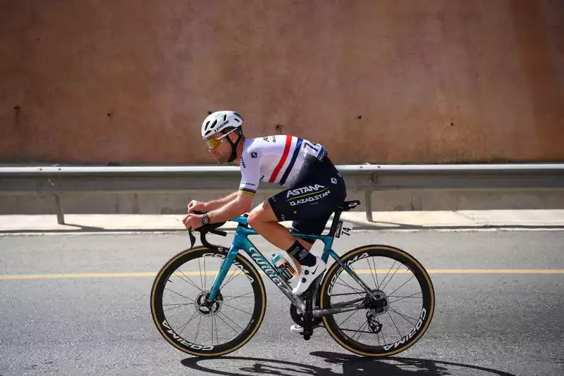 Mark Cavendish, starting his tenure with Astana, builds strength and confidence in Oman.