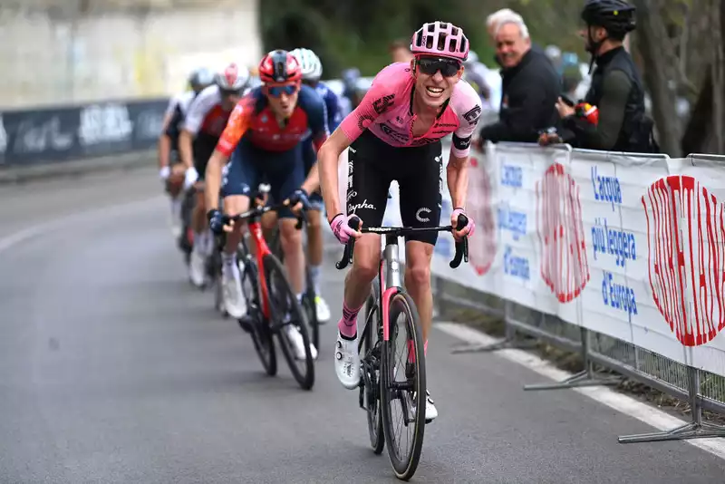 Carty and Uran Lead EF Education-Easy Post at Giro d'Italia