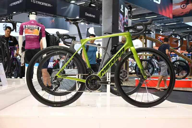 Merida Introduces Scultura Endurance GR Racing Gravel Bike at Eurobike