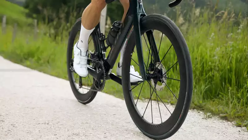 Syncros Introduces Carbon Fiber Capital SL Wheelset