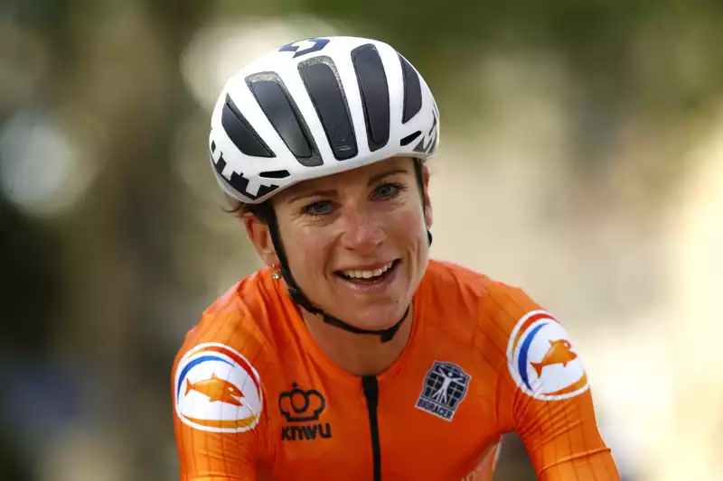 Van Breuten Gets Permission to Participate in UCI World Championship Road Race