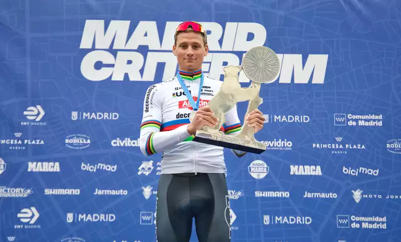 Mathieu van der Poel wins the Madrid Criticium