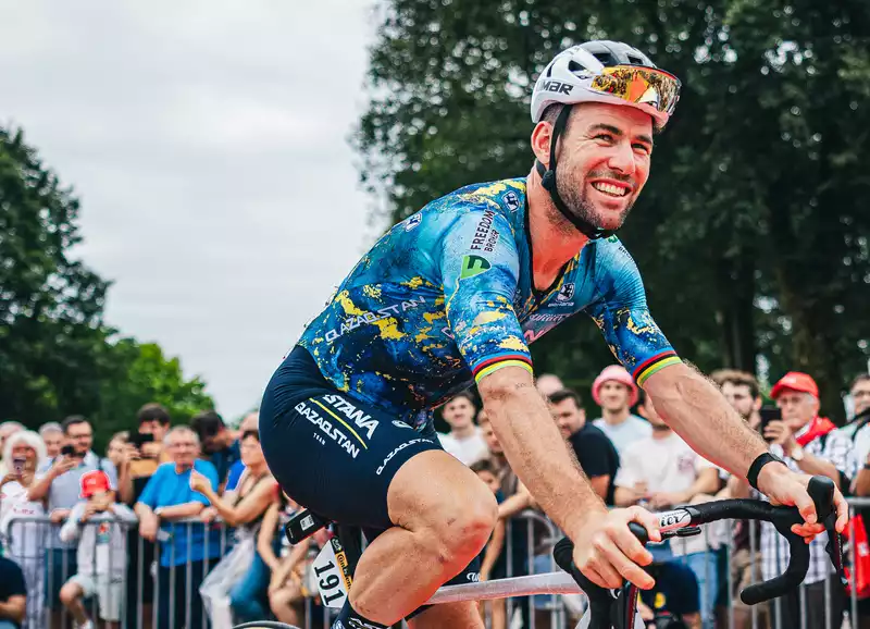 Mark Cavendish lays foundation for 2024 success at high altitude camp in Colombia