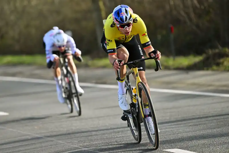 After 75 hours and climbing at an altitude of 50,000m, wout van Aert is back "confident" about the cobblestone classics.