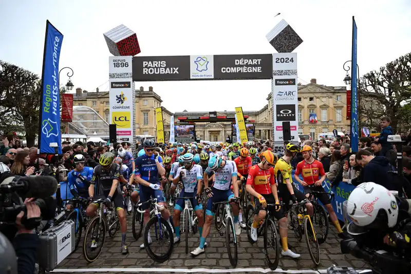 Paris-Roubaix Start Line - Final Comments and Countdown to the Queen of the Classics