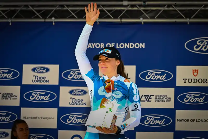 Charlotte Cool 'gave everything' to the Stage 2 podium to reward her DSM teammates' work at the Ride London Classic