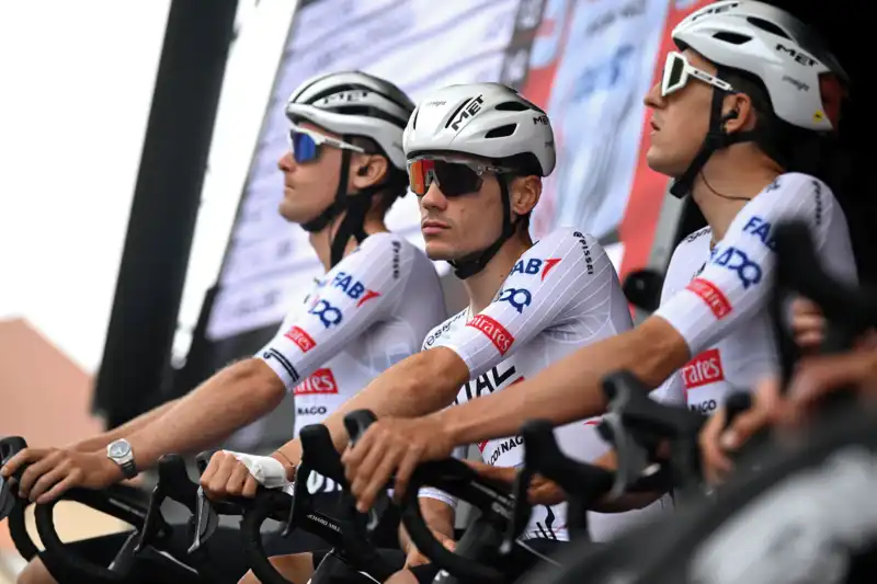 Juan Ayuso leaves the Criterium du Dauphine and the team assess damage from the high-speed crash