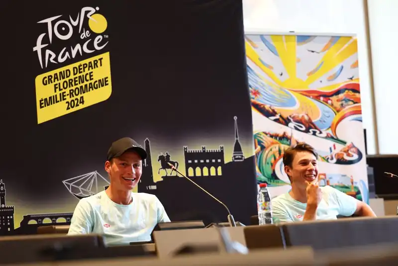 Mathieu van der Pol: The opening weekend of the Tour de France will be "too hard" for me and Jasper Philipsen!