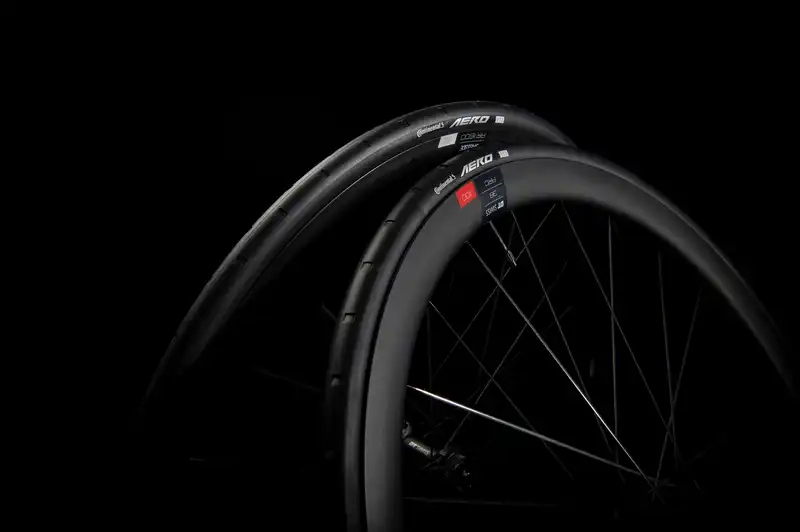 DT Swiss and Continental Create "Ultimate Wheel-Tyre System" with Front-Specific Aero 111 Tire