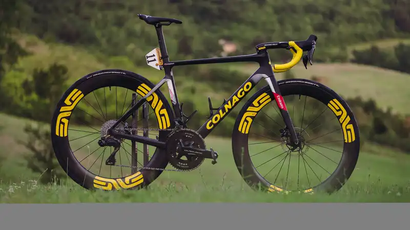 From Pink to Yellow: Tadej Pogačar's Colnago V4Rs in the Tour de France