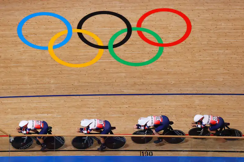 How to watch the live stream of the 2024 Paris Olympics Cycling Team Pursuit