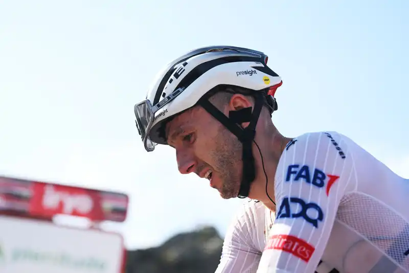 Despite Losing Two Minutes at the Vuelta a España, Adam Yates Remains Team UAE's Protected Rider