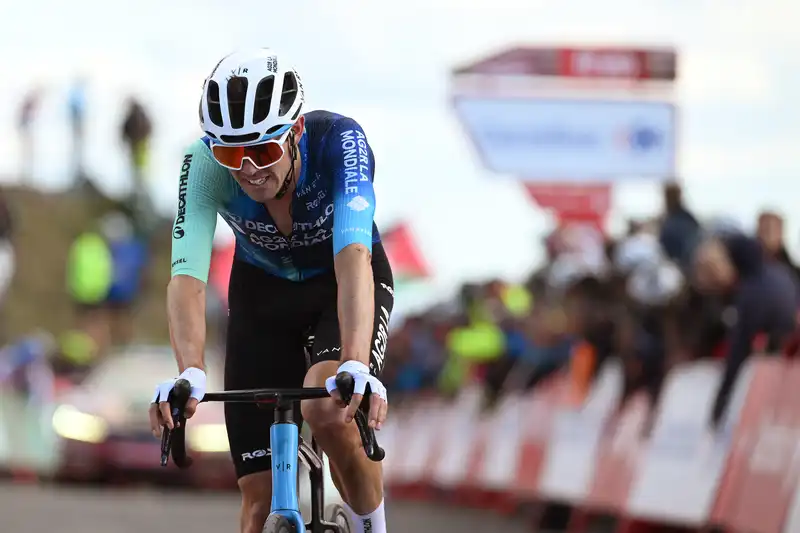 Ben O'Connor on the brink of the Vuelta a España podium: “I might have fallen into the red jersey trap