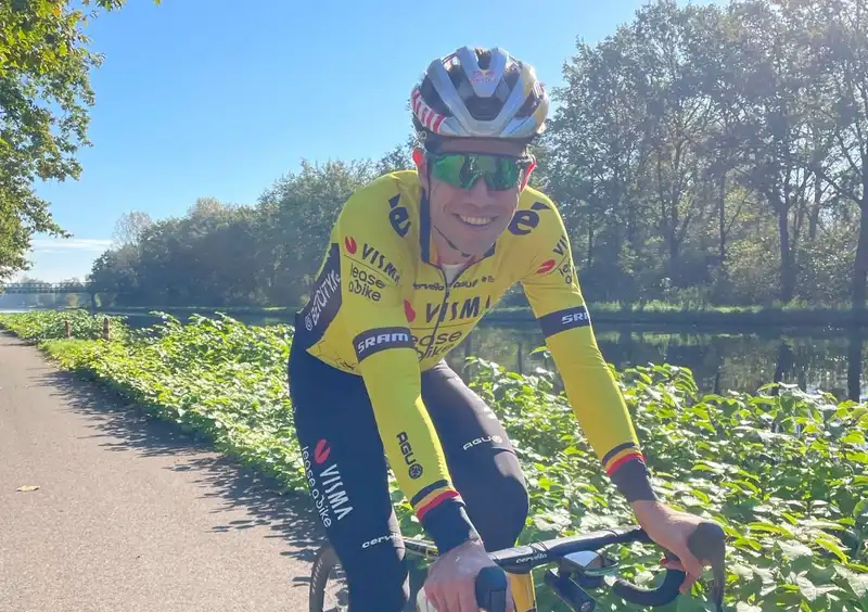 Van Aert back on the bike for the first time since his crash at the Vuelta a España