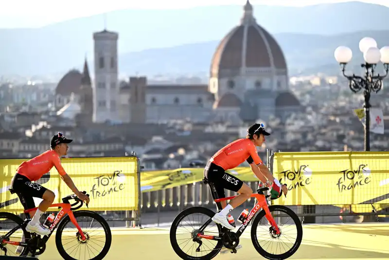 Teammate Geraint Thomas spoke about the Tom Pidcock crisis in the Ineos Grenadiers.